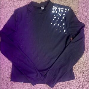 Girls Medium Pearl Detailed Top